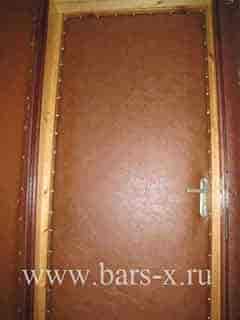 Мягкая обшивка входной двери фото Мягкая обшивка входной двери