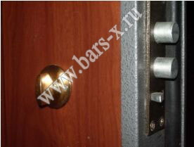 Замки невидимки - замена, ремонт, установка невидимого (скрытого) дверного замка с пульта (брелока)